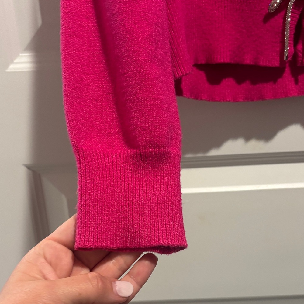 Pink bow sweater - Picture 4 of 5